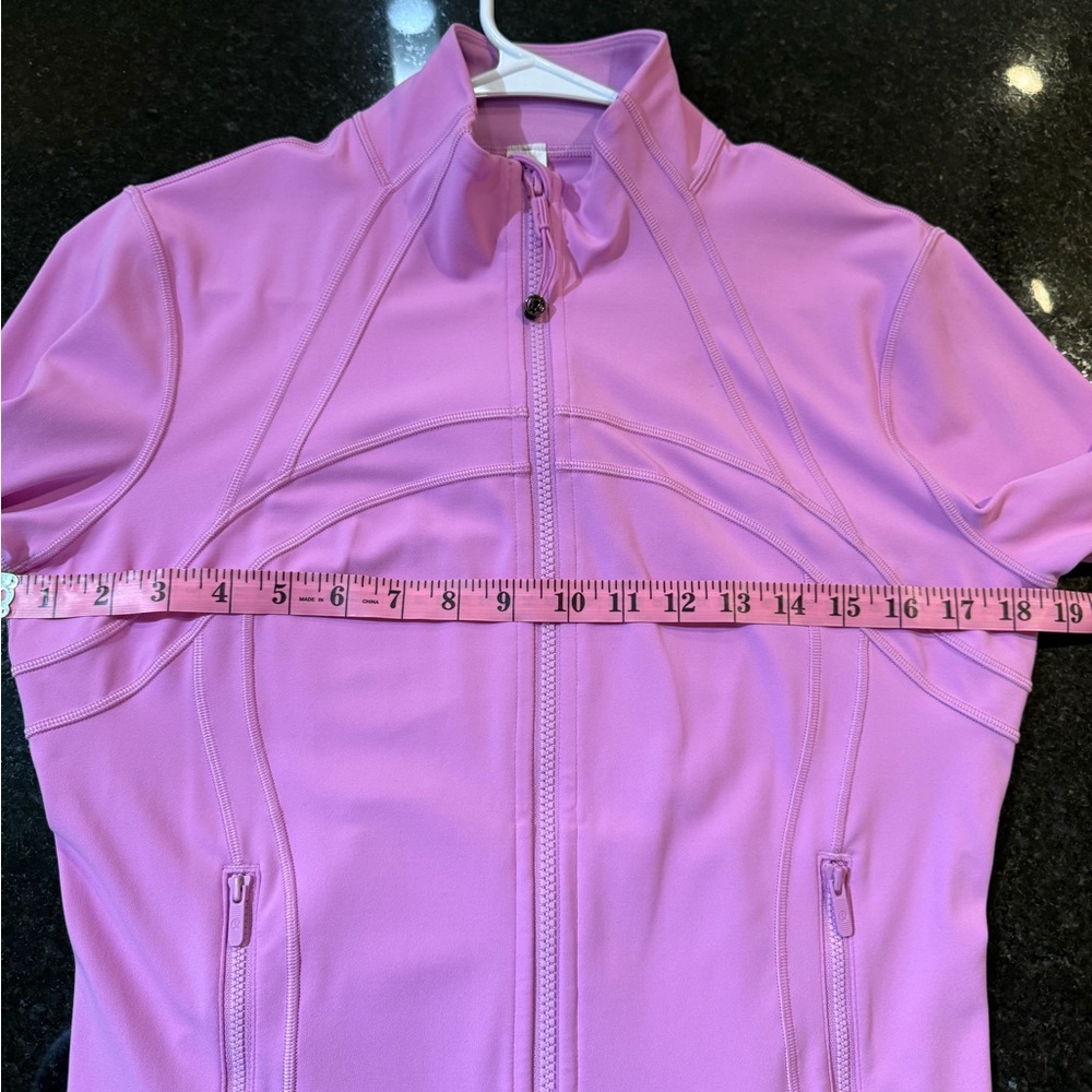 New Lululemon cropped Jacket not tag - Picture 7 of 11
